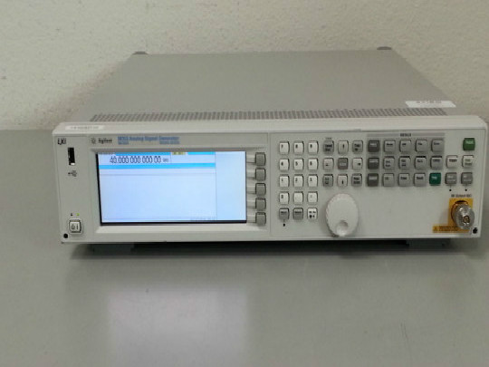 N5183A MXG 微波模擬信號(hào)發(fā)生器，100 kHz 至 40 GHz